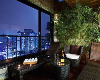 Hotel Boutique 9 - Seúl - Balcón