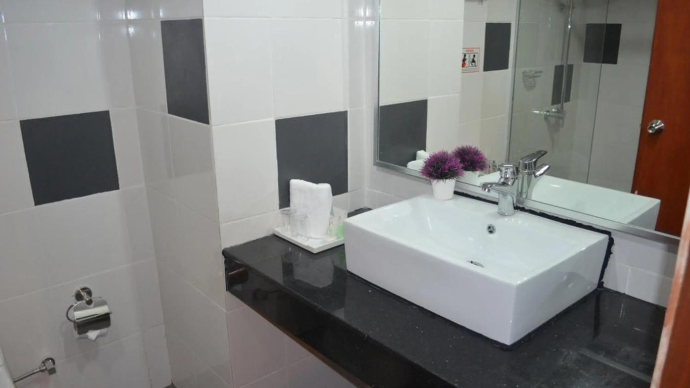 Td Mutiara Hotel Semporna
