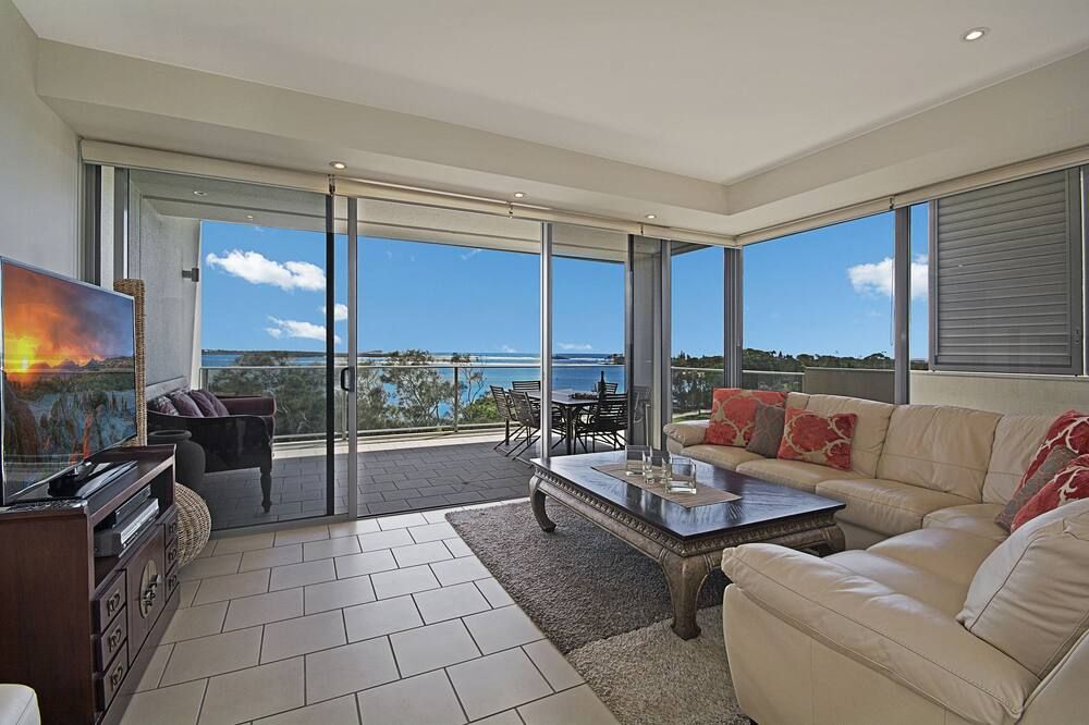 Space Holiday Apartments - Maroochydore - Balcony