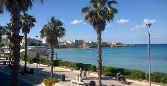 Hotel Profumo Di Mare - Otranto - Beach