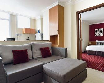 The Assembly Place at Stevens, Service Residences - Singapore - סלון