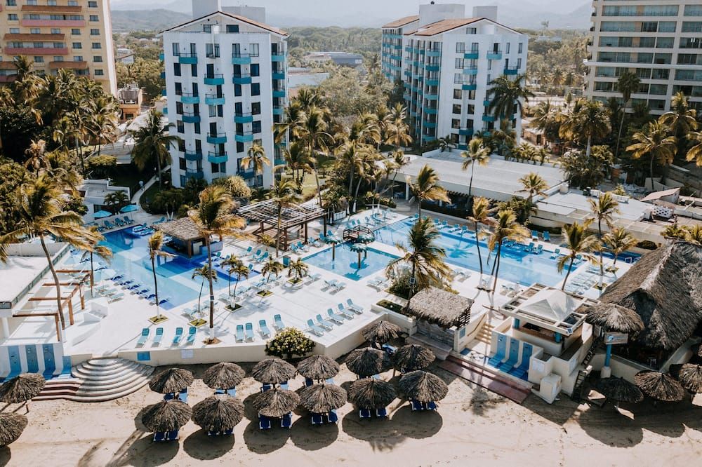 فونتان إكستابا بيتش ريزورت - شامل جميع الخدمات - Ixtapa - حوض السباحة