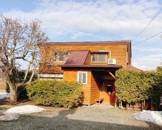 Winery no Yado Inaka Club - Kamifurano