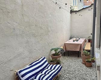 Cozy apartment Antwerp-North - close to center and central station - Antwerp - Patio