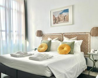 هوتل بوستا - سرقوسة - غرفة نوم