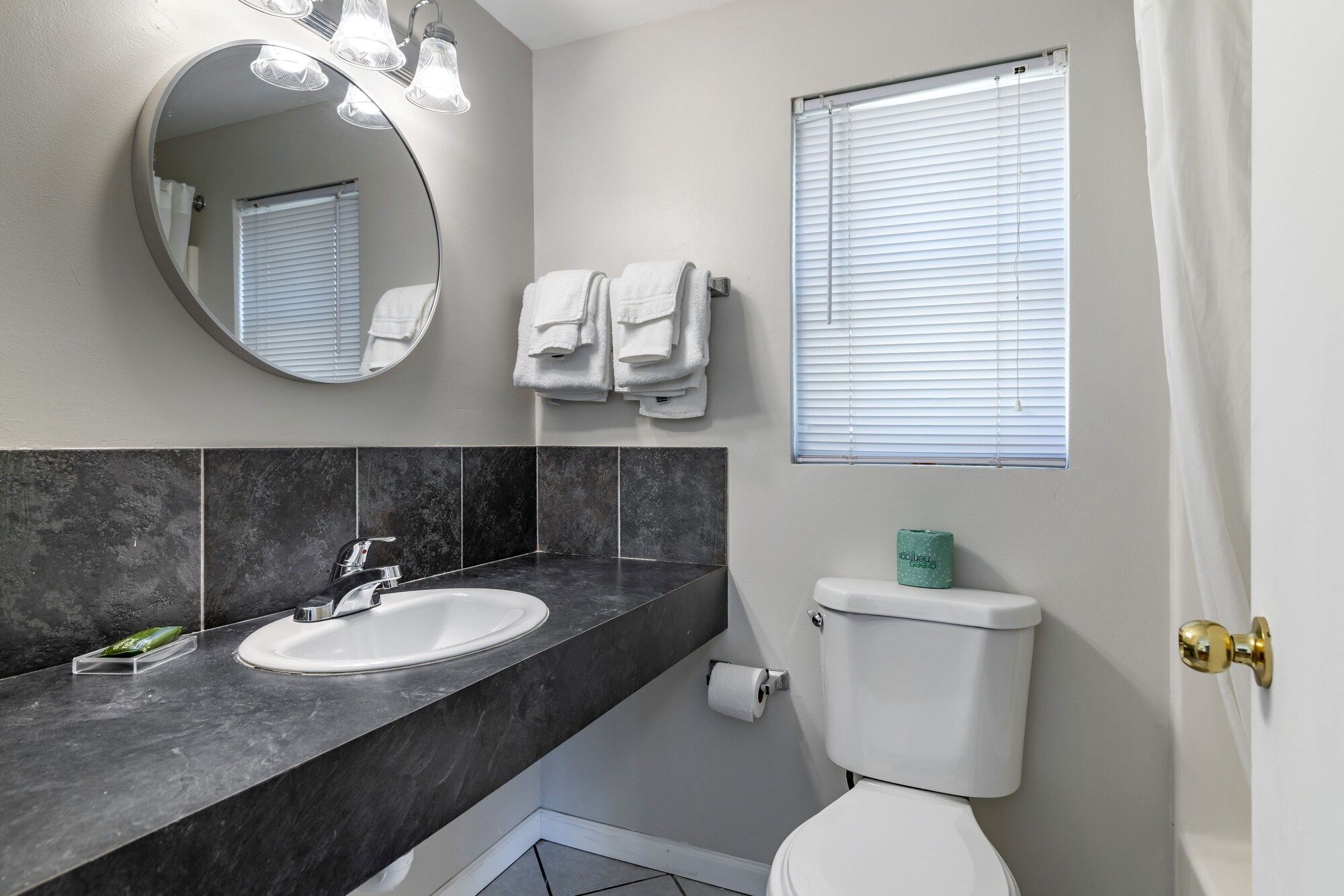 Americas Best Value Inn & Cottages - Wells / Ogunquit - Wells - Badrum