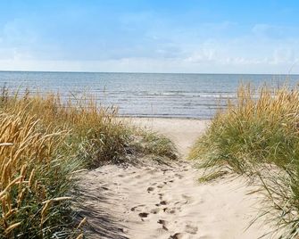 2 Person Holiday Home in Falkenberg - Falkenberg - Pláž