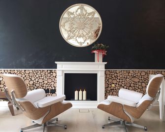 Hotel Select Suites & Spa - Apartments - ריצ'ונה - לובי