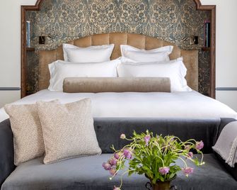 Ancora Cortina - קורטינה ד'אמפצו - חדר שינה