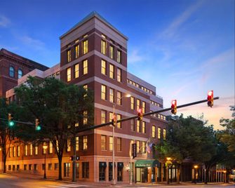 The Berkeley Hotel - Richmond - Building