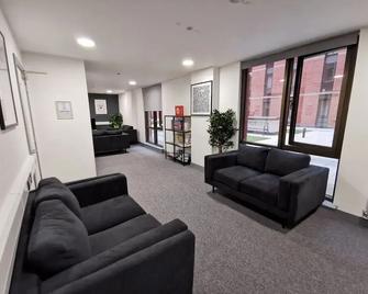For Students Only Cosy Studios At Great - Belfast - Living room