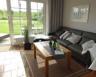 Friedrichskoog-Spitze, dike view, quiet location, short distances, family friendly - Friedrichskoog - Sala de estar