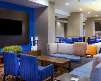 Courtyard by Marriott Bloomington - בלומינגטון - טרקלין