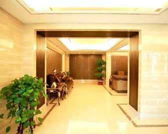 Season Hotel - Jiuquan - Lobby