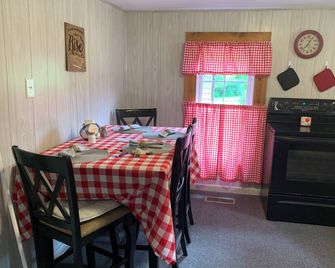 Beautiful property at Mount Vernon - Illinois - Mount Vernon - Eetruimte