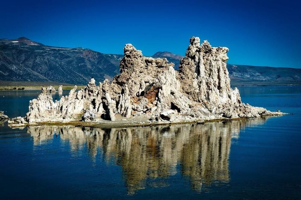Lake Front Cabins - June Lake