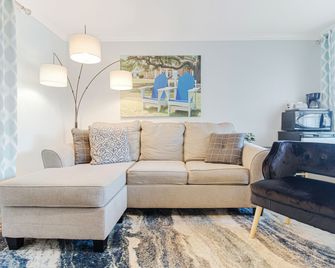 The Inn at Southport - Southport - Вітальня