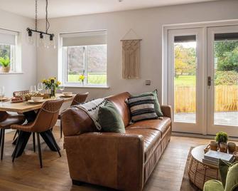 SYGUN, pet friendly, character holiday cottage in Beddgelert - Карнарвон - Вітальня