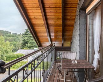Elkes Ferienappartment - Schotten - Balcone