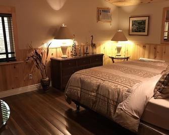 Chalet de la Presqu'île, private spa - Saint-Mathieu-du-Parc - Habitación