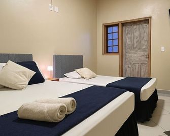 Pousada Casa Rosada Ilhabela - Ilhabela - Quarto