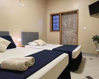 Pousada Casa Rosada Ilhabela - איליאבלה - חדר שינה