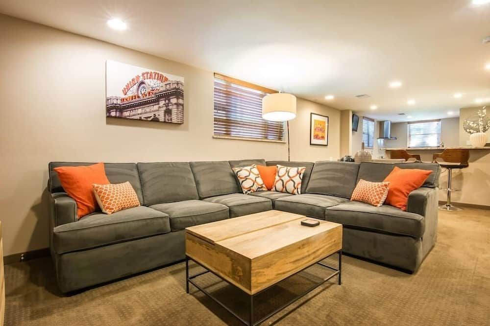 Walk to everything in Hip Historic Highlands/LoHi - دنفر (كولورادو) - غرفة معيشة