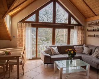 Ferienwohnung Ebert - Steinwiesen - Sala de estar