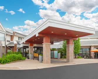 Quality Inn & Suites - Brampton - Bâtiment