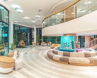 Sand Dunes Chaolao Beach Resort - Chanthaburi - Hành lang