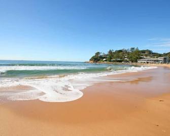 Sandy Corner - Beach & Lakefront #1 Best Location - Avoca Beach - Plajă