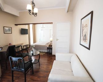Hotel Colonial Salta - Salta - Sala de estar