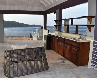 Braata@Little Bay: Studio with Ocean View - Port Maria - Balcony