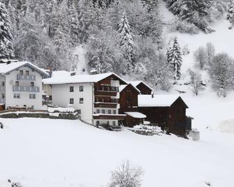 Apartment in Ischgl at the ski bus stop - Ischgl - Building