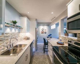 Mckinnon Pointe #102 - Edmonton - Kitchen