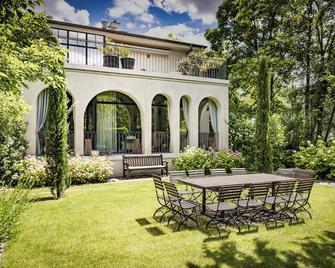 Bagatelle Gardenhouse - בודפשט - פטיו