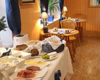 Hotel Pelikan - Kitzingen - Restaurant