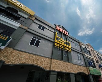 Big Big Hotel - Johor Bahru - Building