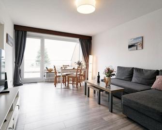 Küstenliebe -mit traumhaftem Meerblick und Balkon - Flensburgo - Sala de estar