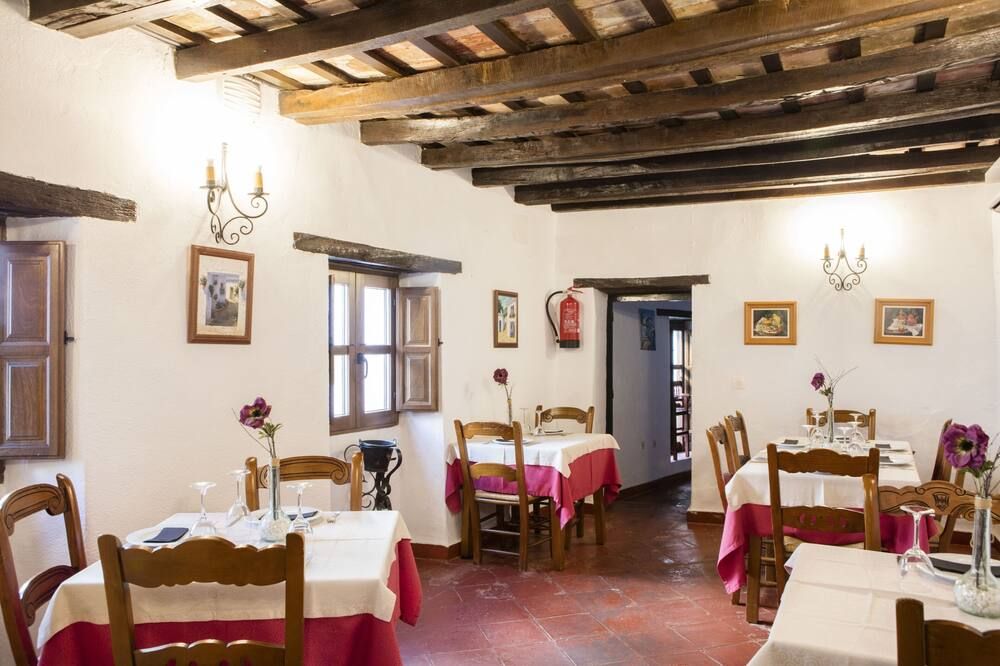 توجاسا كاستيلو دي كاستيلار