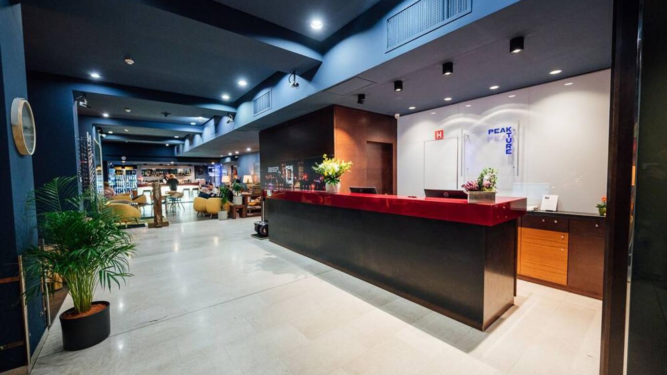 كيه بلاس كيه هوتل إليزابيتا