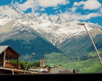 Chalet Mestia - Mestia - Outdoors view