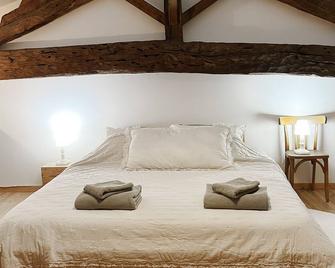 Maisonnette - La Clochette - Lugon-et-l'Île-du-Carnay - Bedroom