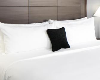 Stay Sure Inn - Blue Springs - Ložnice