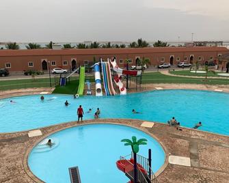 Hotel & Resort Golden Marina Yanbu - Yanbu - Pool