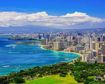 Two Hawaiian cottages with Diamond Head views - walk to Waikiki - Honolulu - Outdoors view