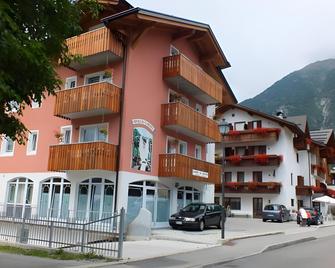 Hotel Orso Grigio - Pinzolo - Gebäude