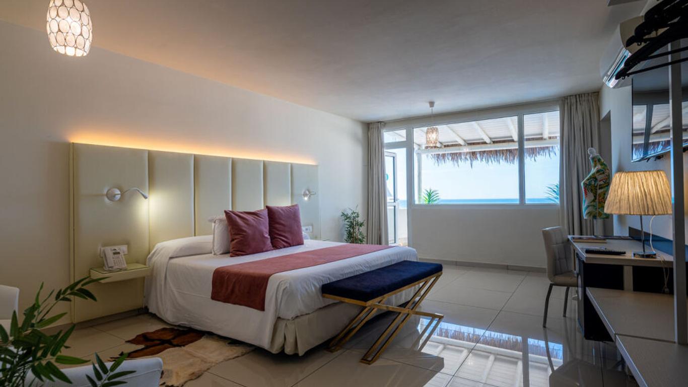 On Hotels Oceanfront Adults Designed