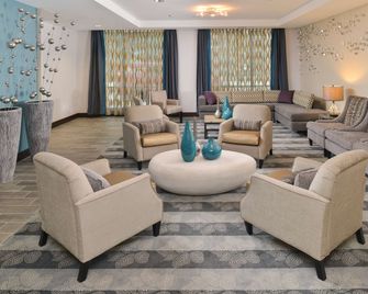 Hampton Inn & Suites Des Moines Downtown - Des Moines - Lounge