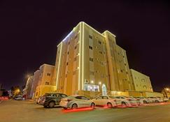 OYO 590 Diala Furnished Apartments - Khamis Mushait - Edificio